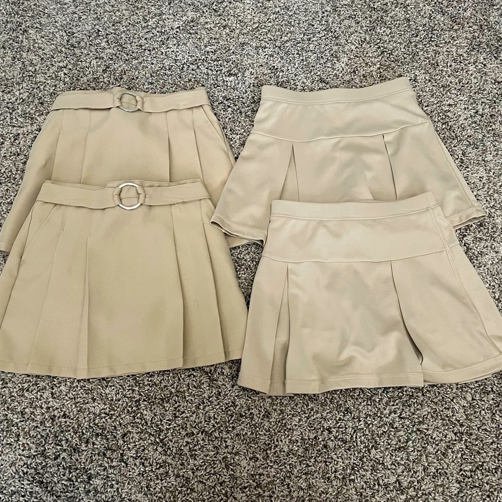 Girls Nautica uniform skorts (size 5).